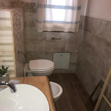 Guest house La Fragola In Campagna 6 K M Da