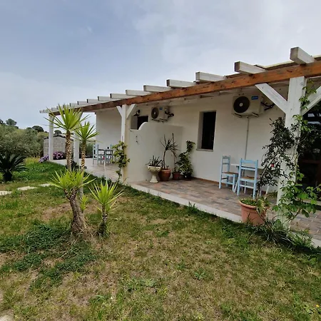 Guest house La Fragola In Campagna 6 K M Da