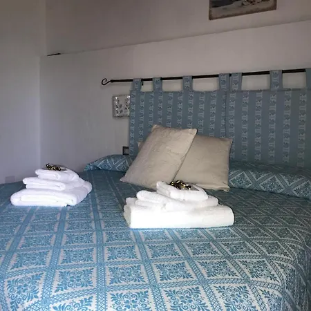 Guest house La Fragola In Campagna 6 K M Da *